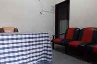 Lobi OYO 3085 Artha Residence Syariah