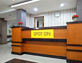 Lobi 2 SPOT ON 2661 Wisma Maysara Makassar