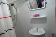 Toilet Kamar Nocknoy Lanexang Guesthouse