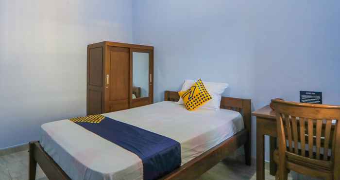 Kamar Tidur SPOT ON 2336 Beta Family Residence