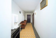 Lobby 4 Wy Hotel