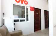 Lobby 5 Super OYO 89678 Ady Hotel