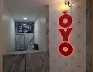 Lobi 2 OYO 89672 Eg Hotel Jj