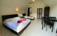 Bedroom 2 OYO 89896 Sedili Inn Resort