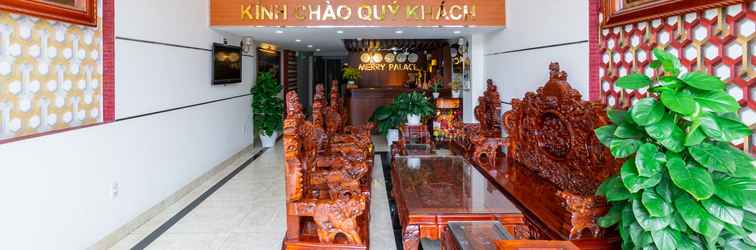 Sảnh chờ Merry Palace Hotel