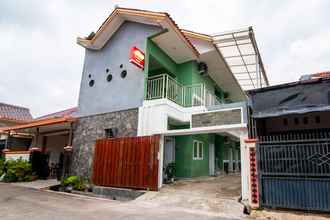 Exterior 4 OYO 2808 D'residence Syariah