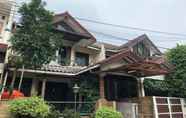 Bên ngoài 4 OYO 3019 Homestay Culan Raya 32 Syariah