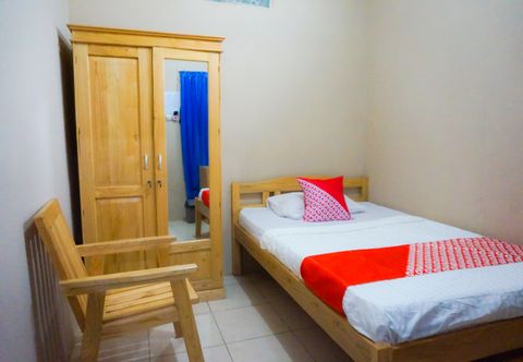 Kamar Tidur OYO 2954 Aulia Residence