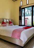 BEDROOM OYO 3050 Hotasi Seaview Syariah