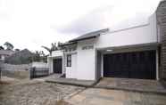 Exterior 2 OYO 3002 Wisma Alda Syariah