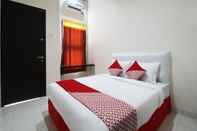 Bedroom OYO 3002 Wisma Alda Syariah