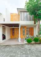 EXTERIOR_BUILDING Omah Dixy Family Homestay by FH Stay