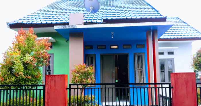 Luar Bangunan Diandra Guest House Pangkalan Bun