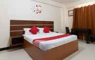 Kamar Tidur 3 Red Velvet Suites