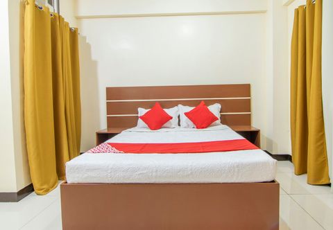 卧室 Red Velvet Suites