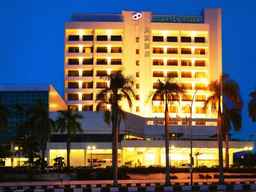 Dynasty Hotel Miri, Rp 451.832