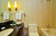 Toilet Kamar 5 Dynasty Hotel Miri