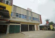Bên ngoài 3 OYO 2555 Diva Residen Syariah