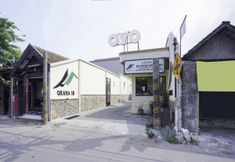 Exterior 5 OYO 2902 Graha 18 Near RSU Bhayangkara Tk. II HS. Samsoeri Mertojoso Kota Surabaya