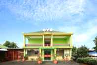 ภายนอกอาคาร OYO 2596 Homestay Hj. Suharti