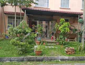 Bên ngoài 2 Genting Bukit Tinggi Homestay