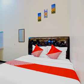 Bedroom 1 OYO 2835 Sakinah Family Residence, Hotel Tulungagung