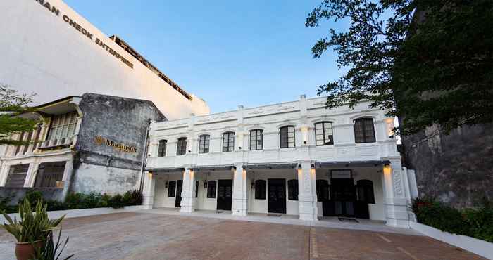 Exterior Macalister Terraces Hotel