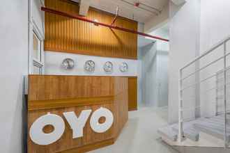 Lobby 4 Super OYO 515 Finnex Hotel