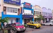 Exterior 7 OYO 90281 Hotel Taj (seksyen 13)