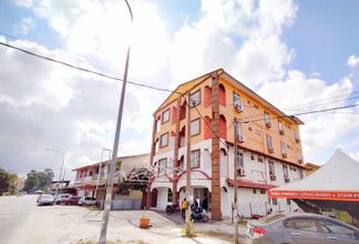 外観 4 OYO 89931 Aqamar Raxxiz Inn 1