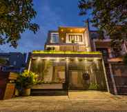 Exterior 4 Icity 5-Bedroom Villa Riverfront Danang