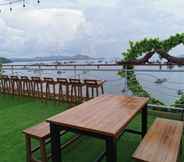 Restaurant 5 Flamingo Avia Labuan Bajo