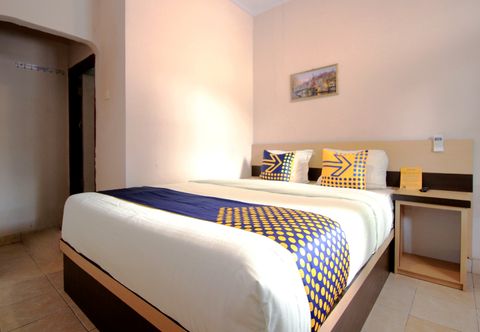 Bedroom SPOT ON 2647 Anissa Residence