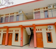 Bangunan 2 SPOT ON 2826 Panderman Residence
