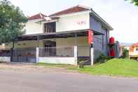 Exterior OYO 3112 Wisma Dirmayo