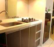 In-room Bathroom 6 Apartment Tifolia Pulomas Near Kelapa Gading By Cheapinn