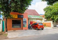 外部的 3 SPOT ON 2806 Wisma Syariah