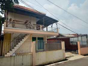 Exterior 4 SPOT ON 2800 Kos Bu Darma Syariah