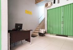 ロビー 7 SPOT ON 2738 818 Home Stay