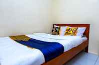 Bedroom SPOT ON 2719 Homestay Rizqi Syariah