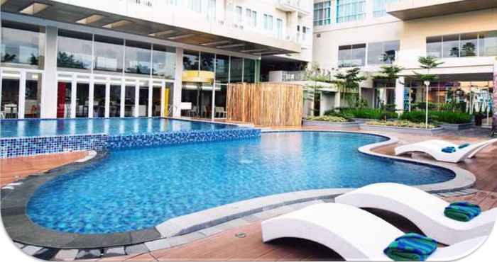 Swimming Pool Channel Stay @ Bogor Icon Apartment 