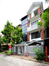 Bên ngoài 4 Kim Cuong Hotel 2