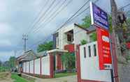 Bangunan 4 OYO 2860 The Castury Residence Syariah