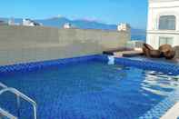 Swimming Pool Sydney DaNang Hotel