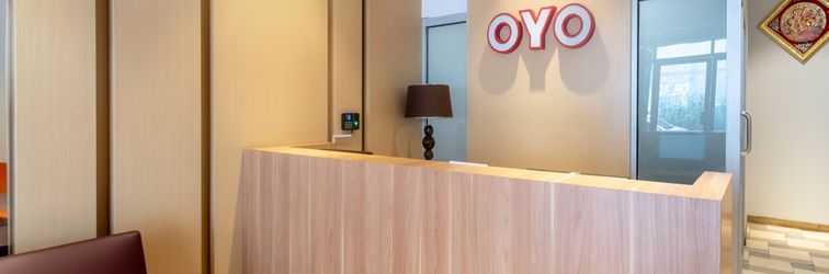 Lobby Hotel O Festive Inn