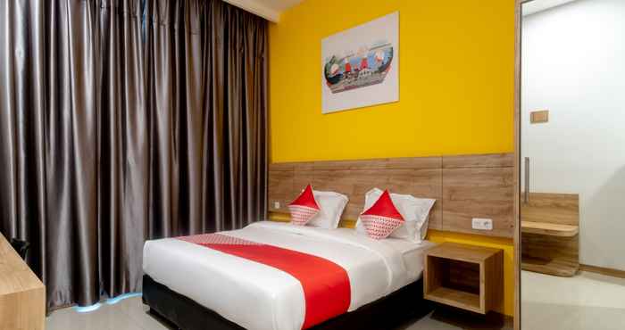 Kamar Tidur Super OYO 3159 Festive Inn