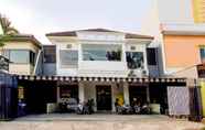 Exterior 2 OYO 3166 Witte Steen Homestay Syariah