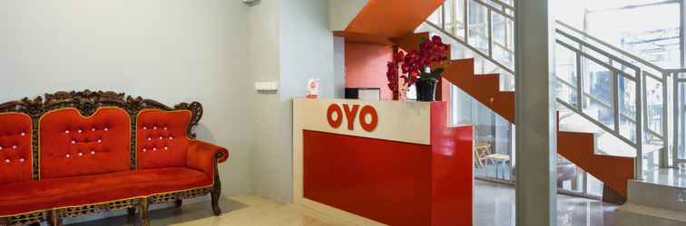 Lobby OYO 3167 Andra Hotel