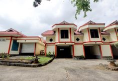 Bangunan 6 OYO 3180 Hotel Rian Cottage