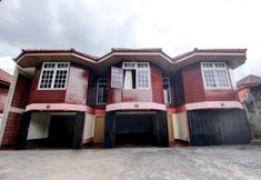 Bangunan 7 OYO 3180 Hotel Rian Cottage